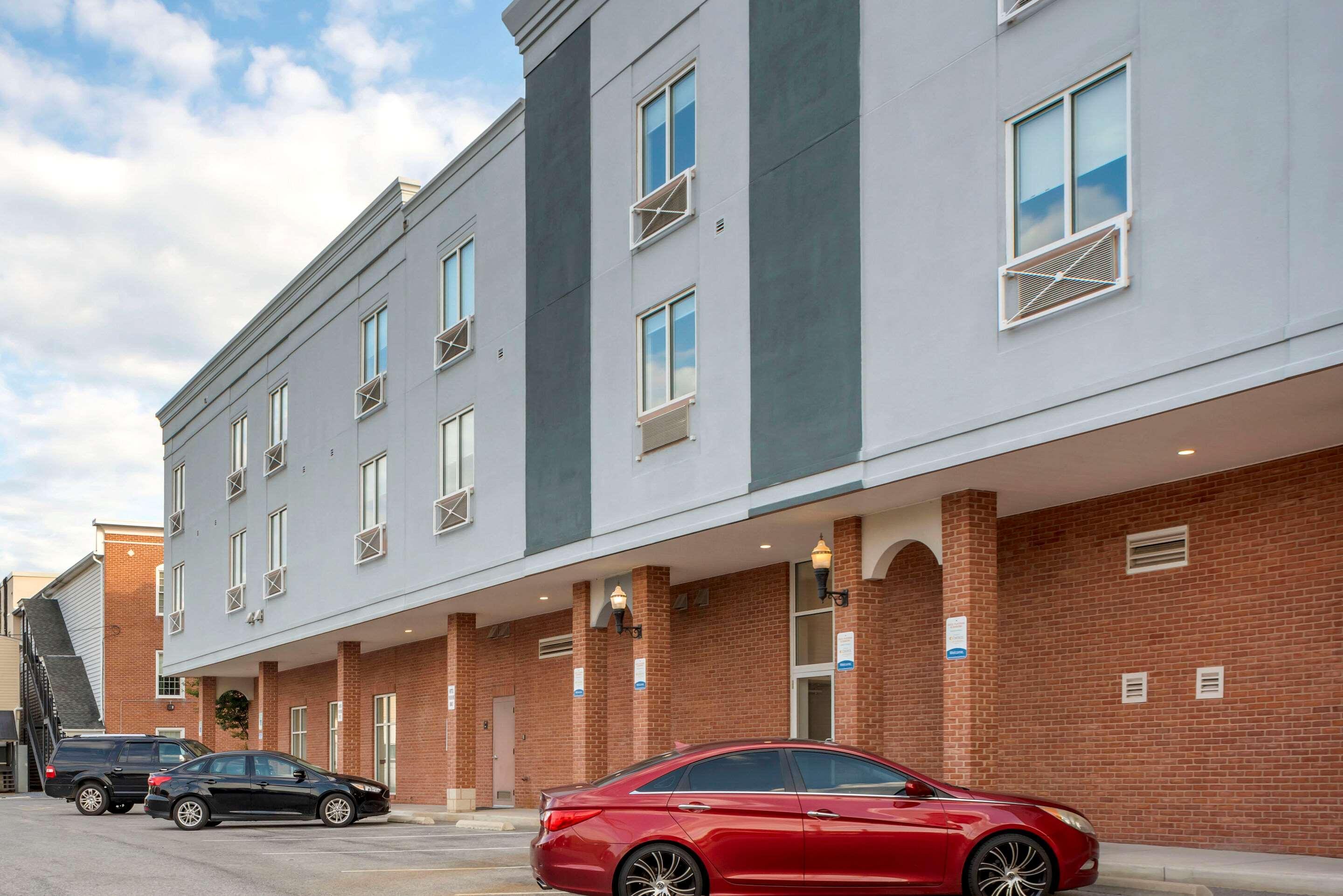 Inn At Leonardtown Exterior photo